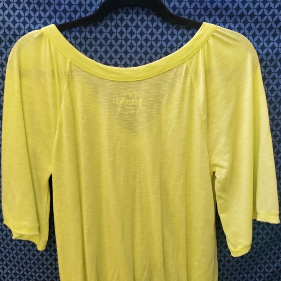 Mudd - Juniors light green top with scrunched bottom and flowy sleeves. Size - L - Picture 7 of 8